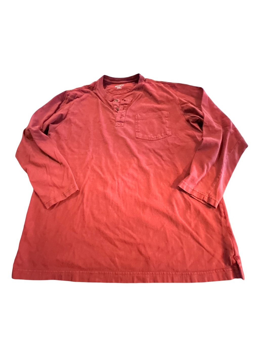 Duluth Trading Co Longtail T Henley Shirt Men's Size L Relaxed Fit Brick Red